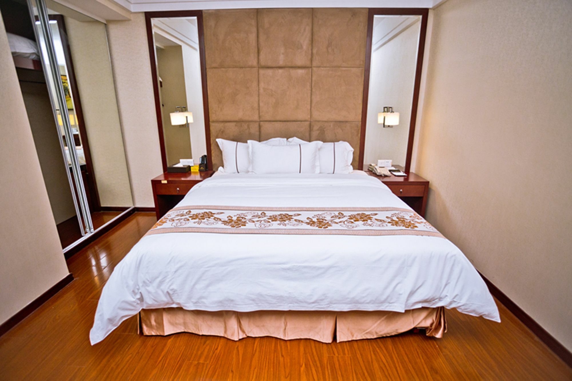 Guangzhou Ming Xin Hotel エクステリア 写真